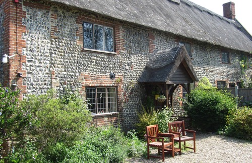 Thorpe Market Cottage | Felgate Cottage - Set Around An Old Farmyard In A Village Location