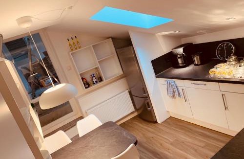 Passau Apartment | FELIX LIVING 7, modern & cozy, geilste Dachterrasse der Stadt, 7 Schlafzimmer