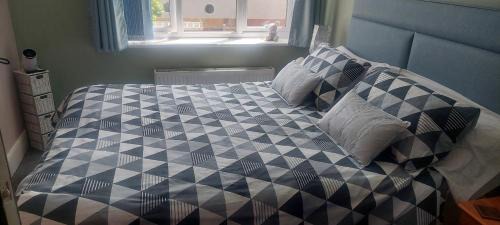 Felixstowe House | Felixstowe room lets