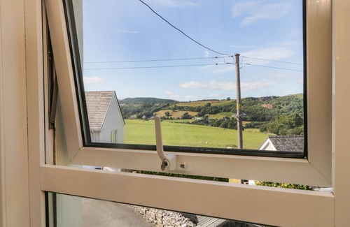 Cockermouth Cottage | FELLSIDE COTTAGE, romantic, with open fire in Keswick