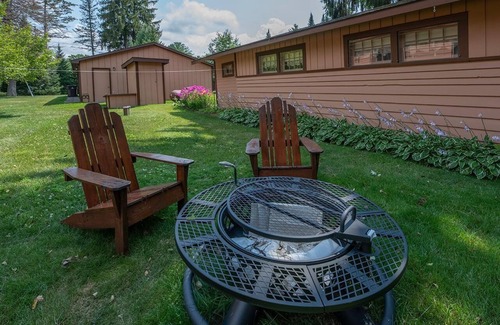 Lac du Flambeau Cabin | Fence Lake Retreat w/dock