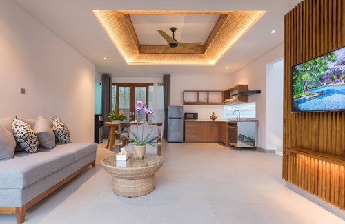 Sunset Road Villa | Fenosa Seminyak Villas by Nagisa Bali