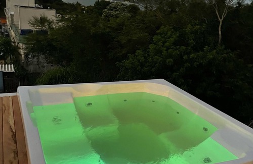 Canto Grande House | Ferias is at Casa Marrom in Bombinhas SC