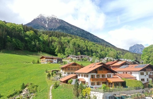 Ramsau Apartment | Ferienwohnung, 1-4 Personen, 58 qm,Dusche/WC,2 Balkone, TV, WLAN,1 Schlafzimmer/1 Wohnschlafzimmer,Dachgeschoss,Nichtraucher