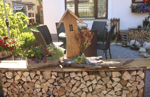 Russbach am Pass Gschuett Apartment | Ferienhaus Höll