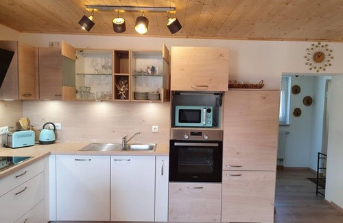 Fichtelberg House | Ferienhaus Fichtelfeeling - Ferienhaus, Dusche, WC, 2 Schlafräume