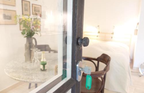 Breitbrunn a. Chiemsee Apartment | Ferienstudio-Apartment Tausendfreund "adults only" am Chiemsee