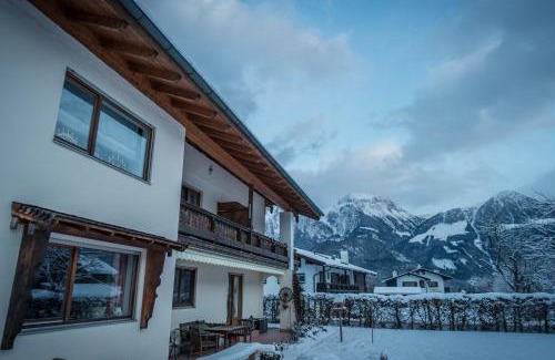 Oberschonau Apartment | ferienwohnung Gabriele