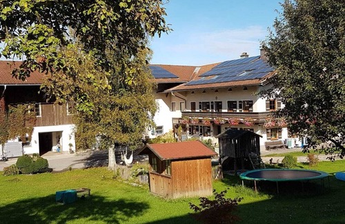 Grabenstatt Apartment | Ferienwohnung 2 im Dachgeschoss für 2 - 4 Personen, 70 qm, mit 2 sep. Schlafzimmern