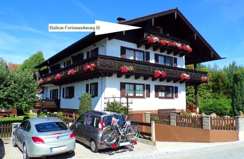 Aunham Apartment | Ferienwohnung 3 | FeWo mit Balkon im gemütlichen Landhausstil
