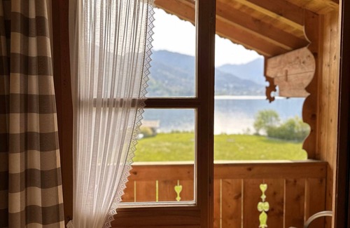 Abwinkl Apartment | Ferienwohnung 3 - See- Suite - Schlosserhof am See
