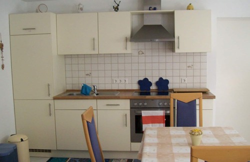 Wilhelmsdorf Apartment | Ferienwohnung 55qm, 1 Schlafzimmer, max. 3 Personen