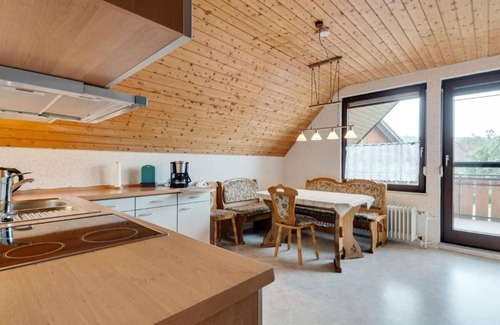 Niedereschach Apartment | Ferienwohnung, 75qm, Balkon, 1 Schlafzimmer, max. 4 Personen