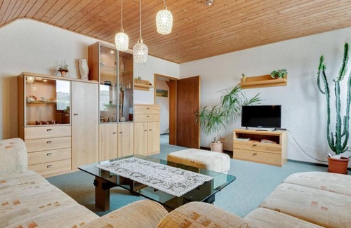 Niedereschach Apartment | Ferienwohnung, 75qm, Balkon, 1 Schlafzimmer, max. 4 Personen
