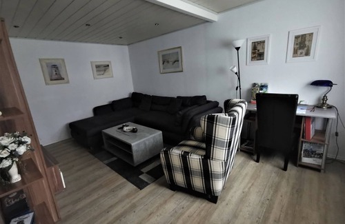 Lippramsdorf Apartment | Ferienwohnung An der Lippe, 1-4 Pers