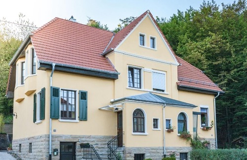 Maybach Apartment | Ferienwohnung/app. für 2 Gäste mit 48m² in Saarbrücken