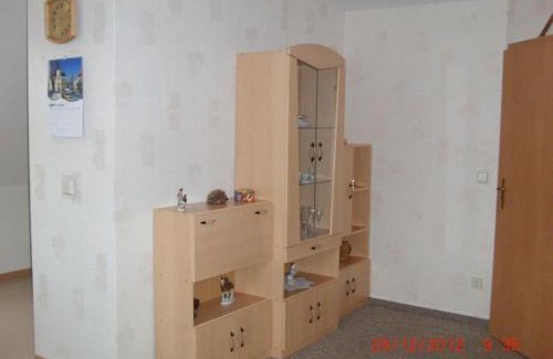 Burg Apartment | Ferienwohnung auf dem Gemüsehof an der Spree
