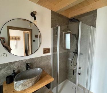 Friesenried Apartment | Ferienwohnung 'dahoimelig'
