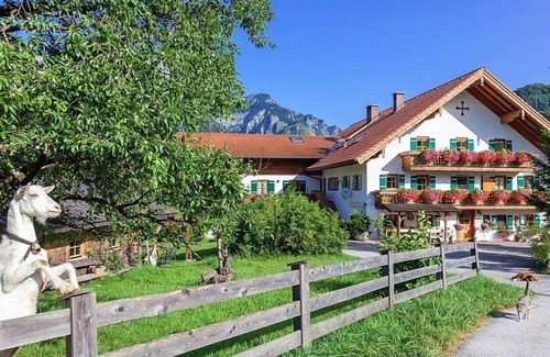 Marktschellenberg Apartment | Ferienwohnung Dahoam für 2-6 Personen, 78 qm