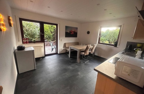 Liebenau Apartment | Ferienwohnung Elly 3 km vom Diemelradweg