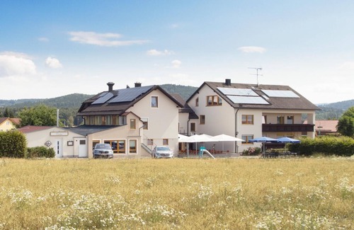 Treffelstein Apartment | Ferienwohnung für 4 Personen in ruhiger Lage