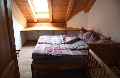 Saaldorf-Surheim Apartment | Ferienwohnung Glück