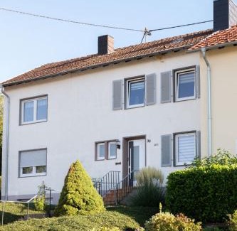 Merzig Apartment | Ferienwohnung Grete