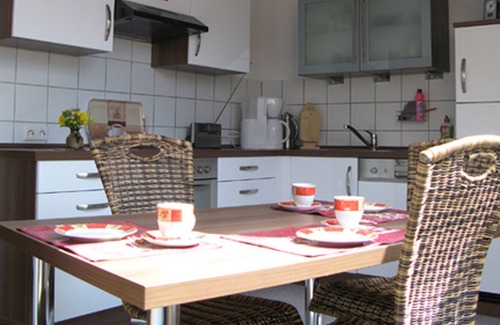 Hausen am Tann Apartment | Ferienwohnung Haus Elfi, 70 qm, Terrasse, 1 Schlafzimmer, max. 3 Personen