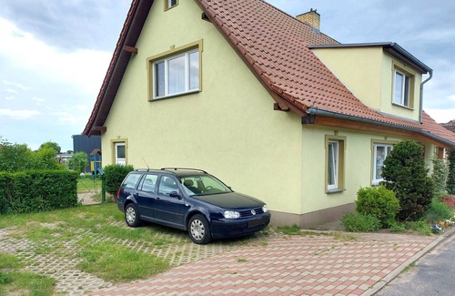 Ulrichshorst Apartment | Ferienwohnung Helma - Fewo Helma