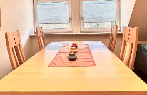 Neuses Apartment | Ferienwohnung Hofmann-Trier
