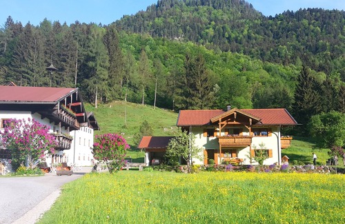 Aschau im Chiemgau Apartment | Ferienwohnung II "Mühlhörndl" mit extra Schlafzimmer und Galerie 39 qm
