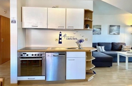 Lemkenhafen Apartment | Ferienwohnung in Lemkenhafen for 4 Personen