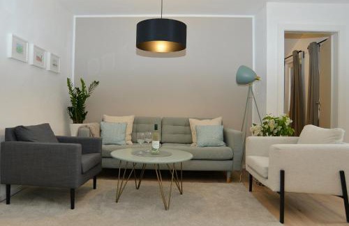 Innsbruck Apartment | Ferienwohnung Innsbruck-Vill