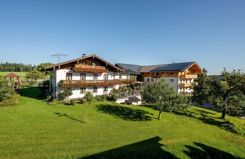 Hoslwang Apartment | Ferienwohnung "Königssee", 90 qm Obergeschoss, 3 separate Schlafzimmer