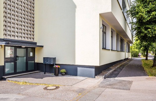 Langenfeld Apartment | Ferienwohnung Langenfeld 03, 90qm, 2 Schlafzimmer, 1 Wohn-/Schlafraum, max. 8 Personen