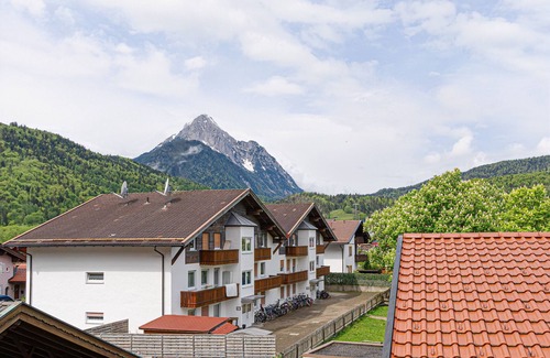 Mittenwald Apartment | Ferienwohnung Luisa - Schöne Fewo für bis zu 5 Gäste in Ruhiger Lage in Mittenwa
