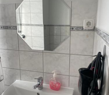 Geestendorf Apartment | Ferienwohnung Nähe Hbf Bremerhaven