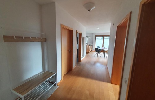 Merzig Apartment | Ferienwohnung Nussbaum
