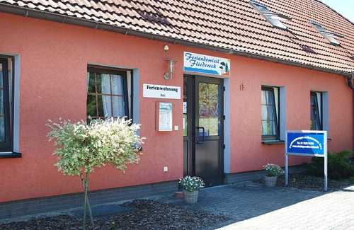 Salem Apartment | Ferienwohnung Plauer See, 80qm, 2 Schlafzimmer, max. 6 Personen
