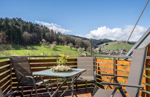 Oberkirch Apartment | Ferienwohnung Rosalinde, 72qm, 2 Schlafzimmer, max. 4 Personen