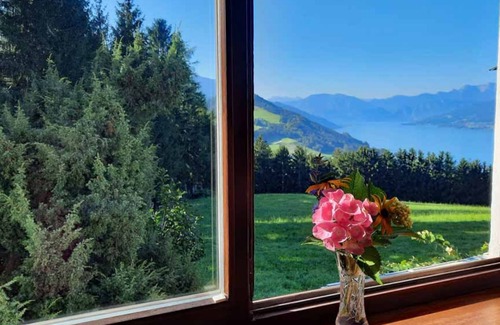 Weyregg am Attersee Apartment | Ferienwohnung Seeblick - Haus Gertraud Brand