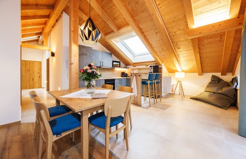 Grabenstatt Apartment | Ferienwohnung Taubennest 80 qm