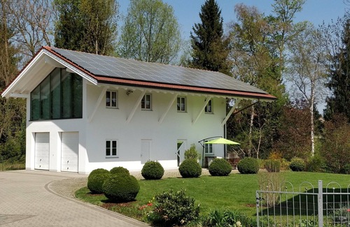 Tittmoning Apartment | Ferienwohnung "WohlfühlEckerl"