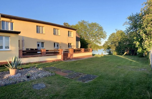 Friedrichswalde Apartment | Ferienwohnung "zur Biberburg" Eg-kranich, 68qm, 2 Schlafzimmer, Terrasse, max 4 Personen