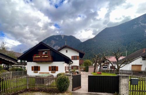 Farchant Apartment | Ferienwohnung Zugspitze