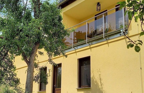 Bastei Apartment | Ferienwohnung "zum Lilienstein", 1 Schlafraum - Ferienwohnungen Kunert