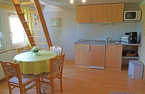 Lichtenhain Apartment | Ferienwohnungen Felsenblick and garden view in Saxon Switzerland - quiet