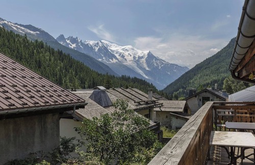 Montroc Ski Chalet | Ferme d'Aristide - Chalet 160m2 Quiet | Sauna | View | Bus Train 250m