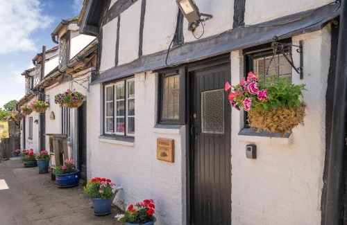 Whitney House | Fern Hall Cottage