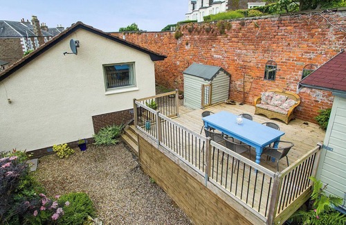 Broughty Ferry Ski Chalet | FerryView Cottage - Breath Taking Vista